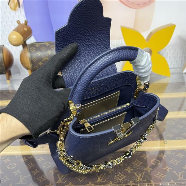 2026120185550472 270